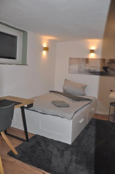 Stadtnaher Heller Souterrain Apartment Oldenburg Exterior foto